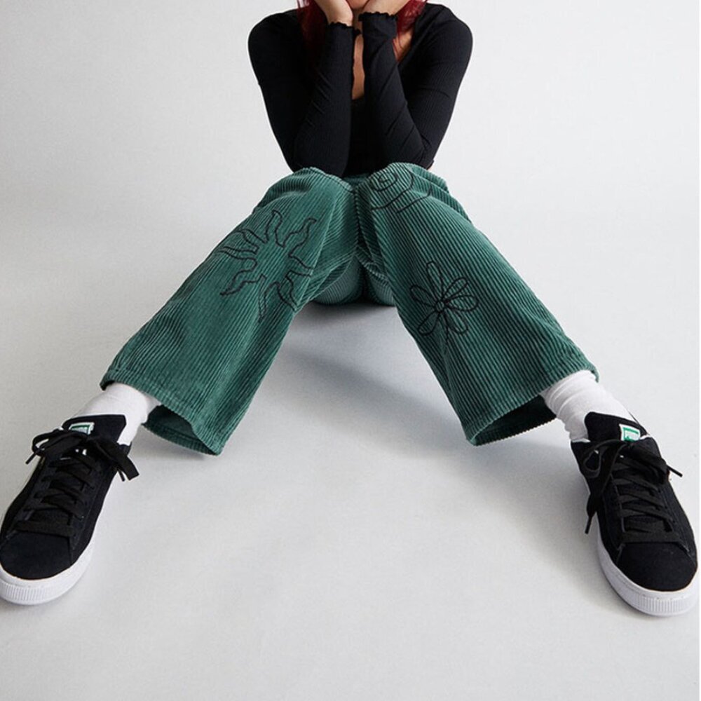 Pacsun Green Corduroy Embroidered Boyfriend Jeans Size 23 - Picture 4 of 14